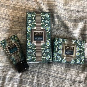 LAFCO Freesia & Waterlily Set